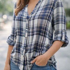 Calvin Klein 100% Rayon Blue and White Plaid Button-Down Shirt XL